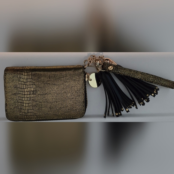 Deux Lux Gold & Black Fabric Animal Print Wallet Wristlet w/Hangtag and Tassels - Picture 7 of 11